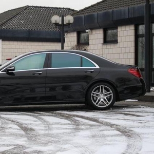 Mercedes-Benz S-klass W222 с водителем в Астане. 