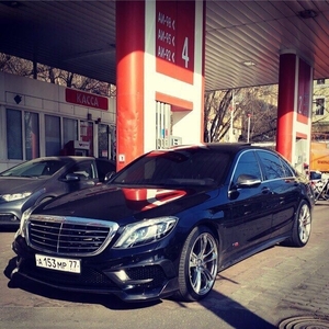 Прокат Mercedes S500 LONG W222 черного цвета