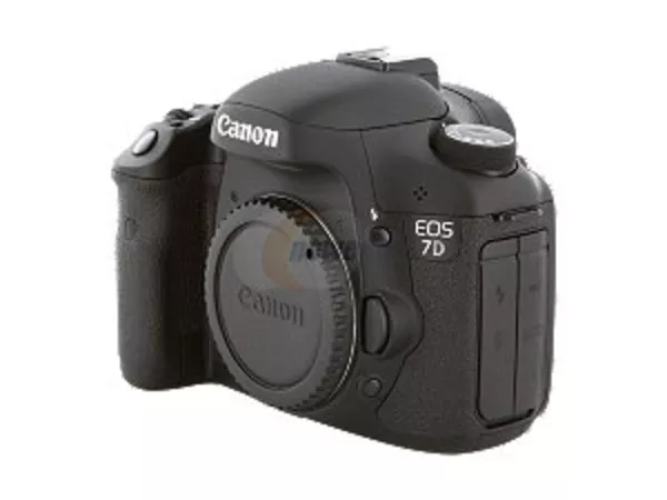 Фотоаппарат Canon 7D Body