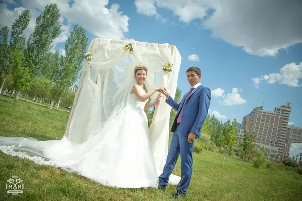 Прокат свадебной арки для выездной регистрации