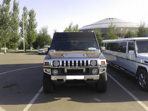 Лимузин Hummer H2 для любых мероприятий в Астане. 2