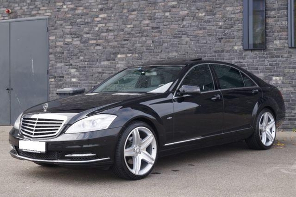 S-Klass к Вашим услугам. Mercedes-Benz S600 W221 long в городе Астана. 3