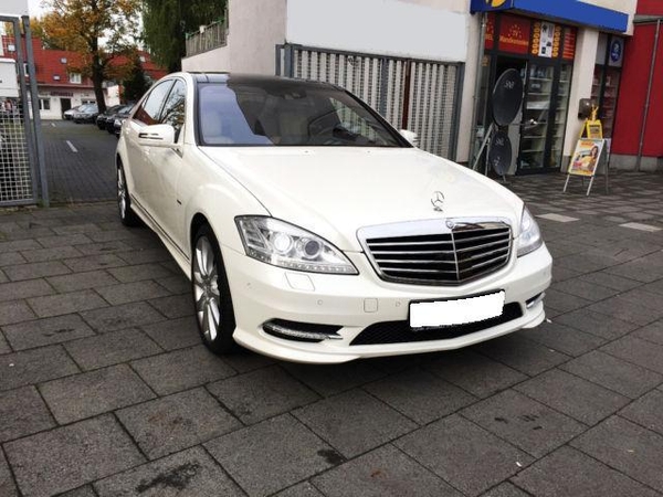 Mercedes-Benz S600 W221 c водителем. Прокат в Астане.