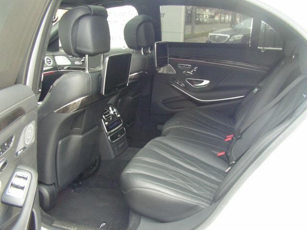 Прокат лимузина Hummer H2 и MB S-class W222 в городе Астана. 5