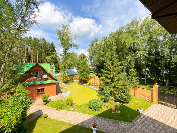 Продается особняк Капалиани,  с выходом на берег реки Пажа. 9