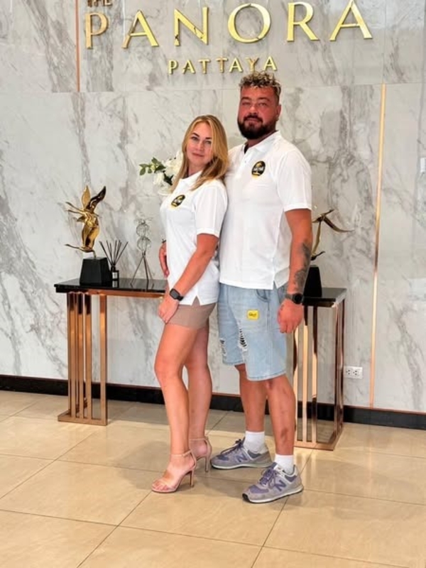  Евгения и Дмитрий  русскоязычные специалисты по недвижимости