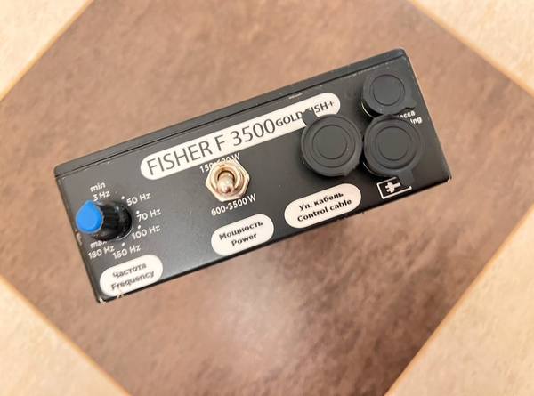 Электронная приманка для отлова и гона рыбы Fisher F 4000 6