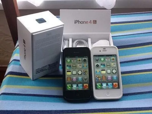 Черный и Белый Apple,  iPhone 4S 32 ГБ,  Sony Ericsson Xperia Arc,  Black