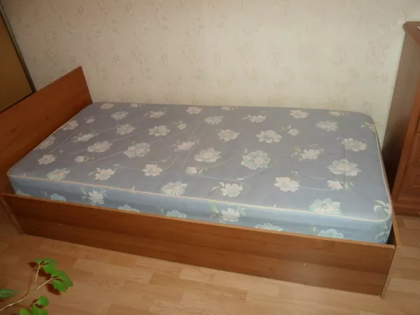 Продам 1-спальнюю кровать