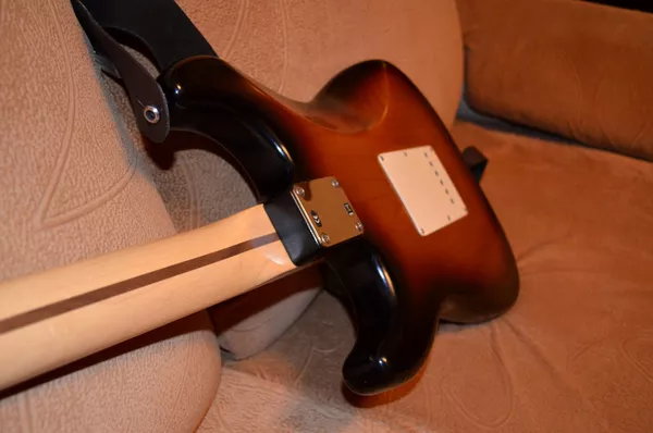Продам Fender American Standard Stratocaster 3